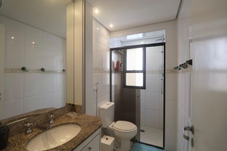 Apartamento para alugar com 163m², 4 quartos e 2 vagas Apartamento para alugar com 163m², 4 quartos e 2 vagasBanheiro Suíte