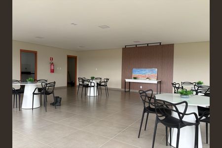Apartamento para alugar com 42m², 2 quartos e 1 vagaÁrea comum - Salão de festas