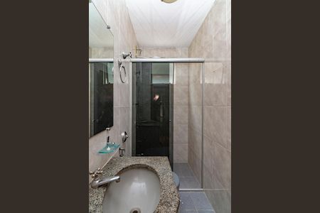 Apartamento à venda com 82m², 3 quartos e 2 vagas Apartamento à venda com 82m², 3 quartos e 2 vagasBanheiro Social