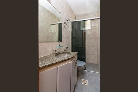 Apartamento à venda com 82m², 3 quartos e 2 vagas Apartamento à venda com 82m², 3 quartos e 2 vagasBanheiro Social