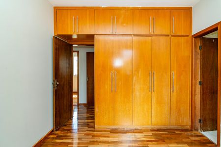 Apartamento à venda com 82m², 3 quartos e 2 vagas Apartamento à venda com 82m², 3 quartos e 2 vagasSuíte 1