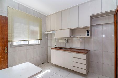 Apartamento à venda com 82m², 3 quartos e 2 vagas Apartamento à venda com 82m², 3 quartos e 2 vagasCozinha