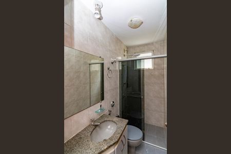 Apartamento à venda com 82m², 3 quartos e 2 vagas Apartamento à venda com 82m², 3 quartos e 2 vagasBanheiro Social