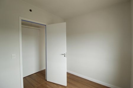 Quarto 1 de apartamento para alugar com 2 quartos, 50m² em Parque Santa Fé, Porto Alegre