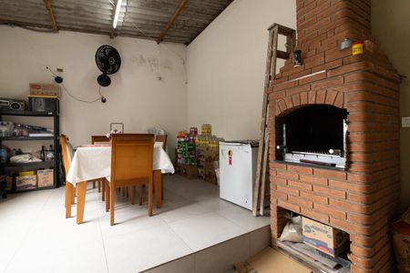 Casa à venda com 165m², 4 quartos e 2 vagasEspaço Gourmet