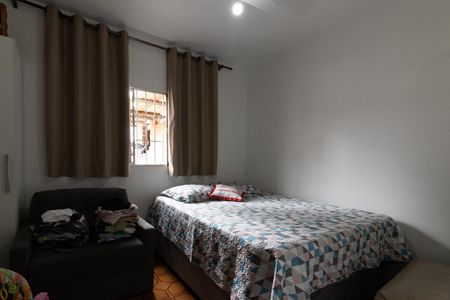 Casa à venda com 165m², 4 quartos e 2 vagasQuarto 2