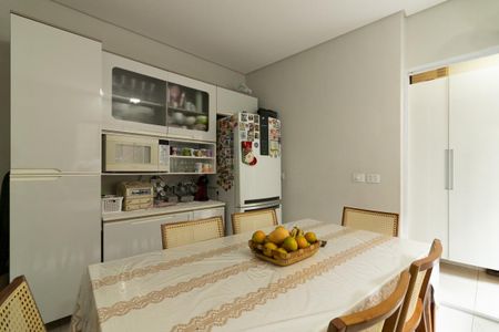 Casa à venda com 165m², 4 quartos e 2 vagasCozinha