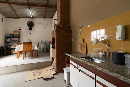 Casa à venda com 165m², 4 quartos e 2 vagasEspaço Gourmet