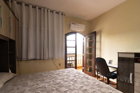 Casa à venda com 165m², 4 quartos e 2 vagasQuarto 3