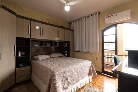 Casa à venda com 165m², 4 quartos e 2 vagasQuarto 3