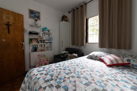 Casa à venda com 165m², 4 quartos e 2 vagasQuarto 2