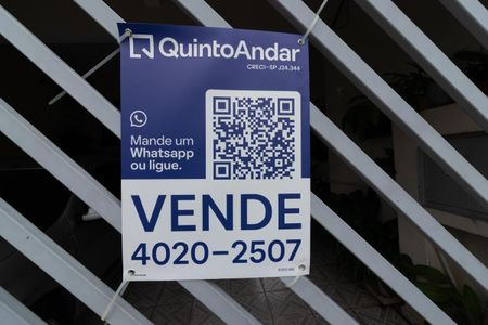 Casa à venda com 165m², 4 quartos e 2 vagasPlaquinha