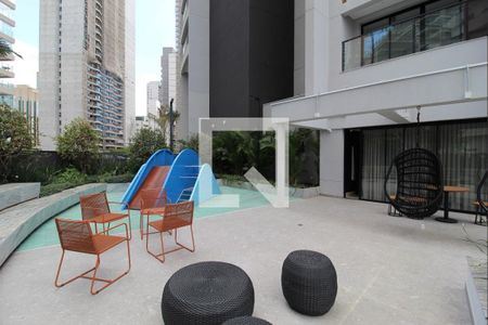 Studio à venda com 28m², 1 quarto e sem vagaÁrea comum - Playground