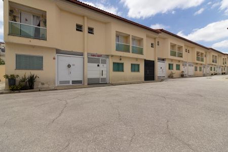 Casa de condomínio à venda com 120m², 3 quartos e 2 vagas Casa de condomínio à venda com 120m², 3 quartos e 2 vagasFachada da Casa