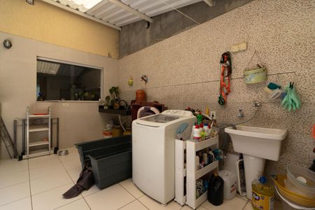 Casa de condomínio à venda com 120m², 3 quartos e 2 vagas Casa de condomínio à venda com 120m², 3 quartos e 2 vagasÁrea de Serviço