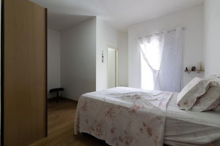 Casa de condomínio à venda com 120m², 3 quartos e 2 vagas Casa de condomínio à venda com 120m², 3 quartos e 2 vagasSuíte