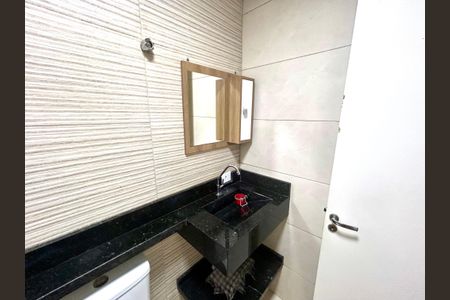 Apartamento para alugar com 45m², 2 quartos e sem vaga Apartamento para alugar com 45m², 2 quartos e sem vagaBanheiro