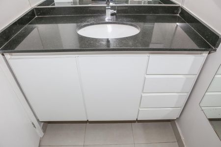Apartamento para alugar com 68m², 2 quartos e 1 vagaBanheiro
