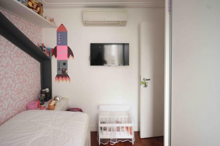 Apartamento à venda com 76m², 2 quartos e 1 vagaQuarto