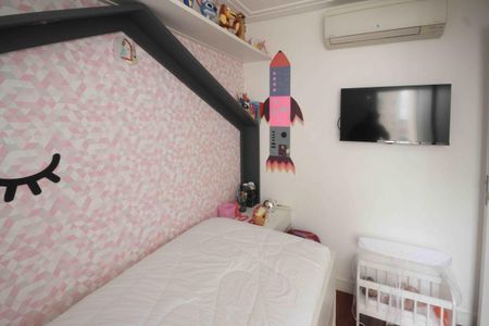 Apartamento à venda com 76m², 2 quartos e 1 vagaQuarto