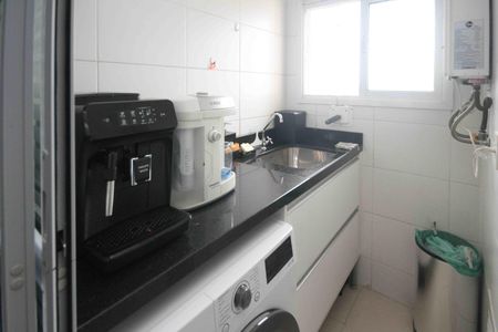Apartamento à venda com 76m², 2 quartos e 1 vagaÁrea de Serviço