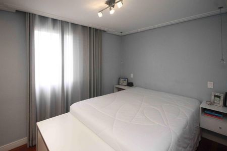 Apartamento à venda com 76m², 2 quartos e 1 vagaSuite