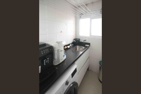 Apartamento à venda com 76m², 2 quartos e 1 vagaÁrea de Serviço