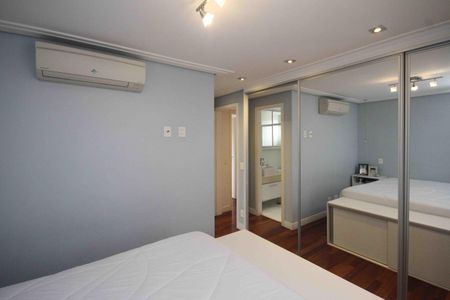 Apartamento à venda com 76m², 2 quartos e 1 vagaSuite