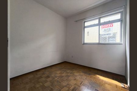 Apartamento à venda com 3 quartos, 80m² em João Pinheiro, Belo Horizonte