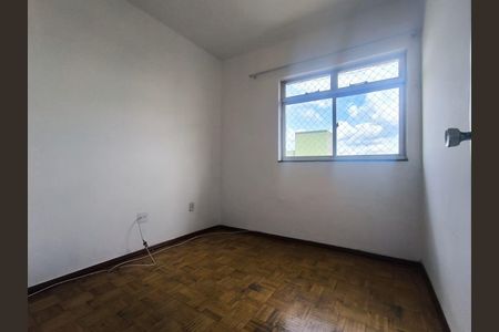 Apartamento à venda com 3 quartos, 80m² em João Pinheiro, Belo Horizonte