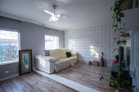 Sala  de casa para alugar com 3 quartos, 170m² em Jardim Maria do Carmo, Sorocaba