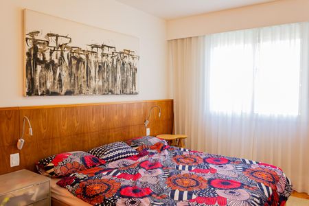 Apartamento para alugar com 117m², 1 quarto e 1 vagaSuíte