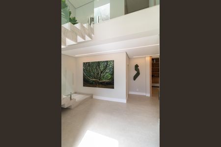 Casa de condomínio à venda com 330m², 4 quartos e 4 vagas Casa de condomínio à venda com 330m², 4 quartos e 4 vagasHall de entrada