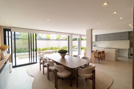 Casa de condomínio à venda com 330m², 4 quartos e 4 vagas Casa de condomínio à venda com 330m², 4 quartos e 4 vagasVaranda gourmet