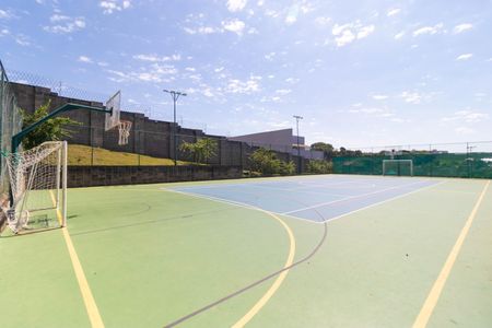 Casa de condomínio à venda com 330m², 4 quartos e 4 vagas Casa de condomínio à venda com 330m², 4 quartos e 4 vagasÁrea comum - Quadra