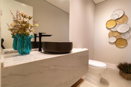 Casa de condomínio à venda com 330m², 4 quartos e 4 vagas Casa de condomínio à venda com 330m², 4 quartos e 4 vagasLavabo