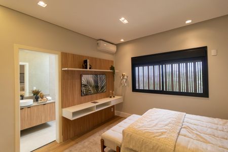 Casa de condomínio à venda com 330m², 4 quartos e 4 vagas Casa de condomínio à venda com 330m², 4 quartos e 4 vagasSuíte 01