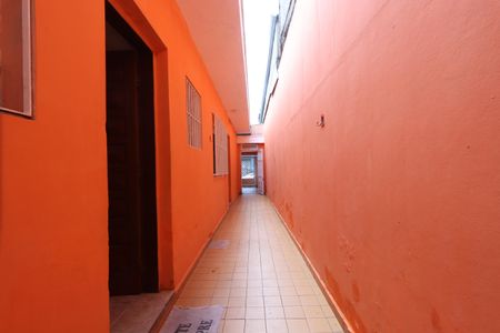 Casa para alugar com 125m², 2 quartos e 2 vagasCorredor Lateral