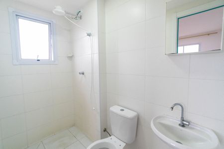 Banheiro da Suíte de kitnet/studio à venda com 1 quarto, 28m² em Jardim Itacolomi, São Paulo