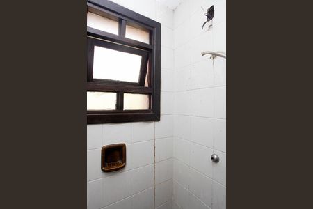 Casa à venda com 210m², 4 quartos e 2 vagasBanheiro 2 Quarto 4 Suíte