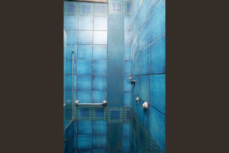 Casa à venda com 210m², 4 quartos e 2 vagasBanheiro 1 Quarto 1 Suíte