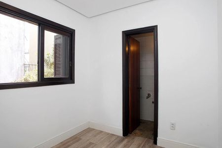 Casa à venda com 210m², 4 quartos e 2 vagasQuarto 4 Suíte