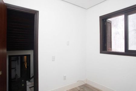 Casa à venda com 210m², 4 quartos e 2 vagasQuarto 4 Suíte