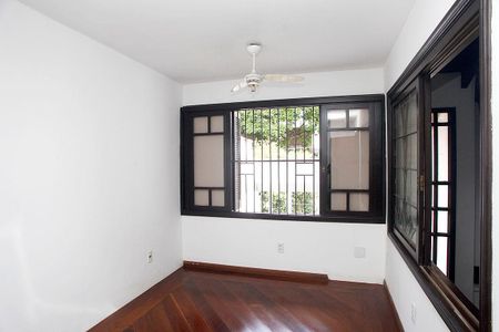 Casa à venda com 210m², 4 quartos e 2 vagasQuarto 2