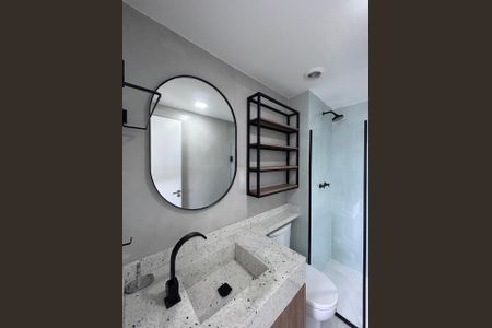 Apartamento para alugar com 71m², 2 quartos e 1 vagabanheiro Social