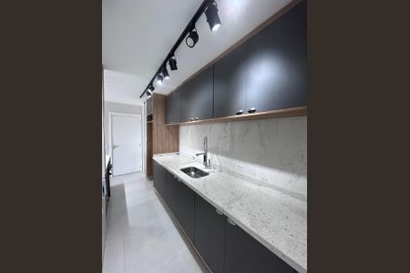 Apartamento para alugar com 71m², 2 quartos e 1 vagaCozinha americana - área de serviço 