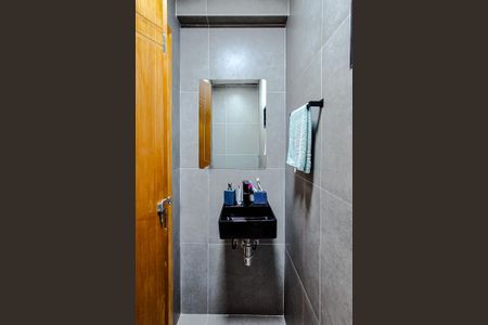 Casa à venda com 237m², 2 quartos e 2 vagasLavabo da Área externa