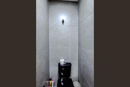 Casa à venda com 237m², 2 quartos e 2 vagasLavabo da Área externa