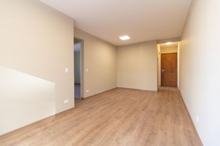 Apartamento à venda com 59m², 2 quartos e 1 vaga Apartamento à venda com 59m², 2 quartos e 1 vagaSala