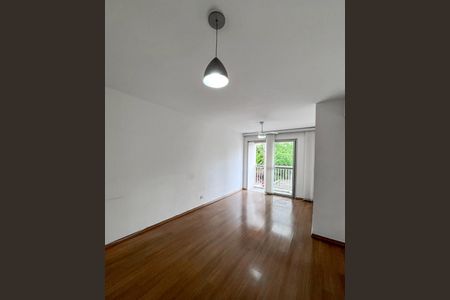 Sala  de apartamento à venda com 2 quartos, 59m² em Vila Gumercindo, São Paulo